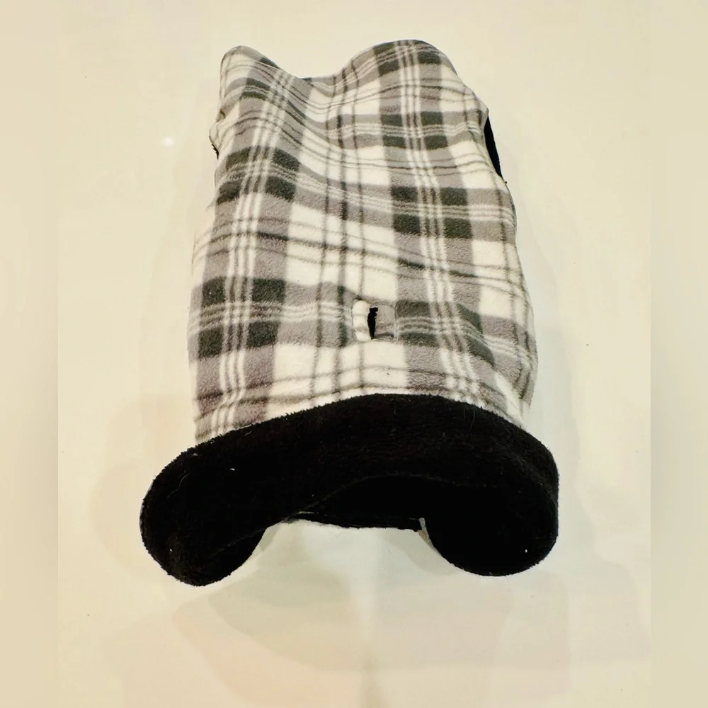 Fleece reversible dog jacket (black/white), size M